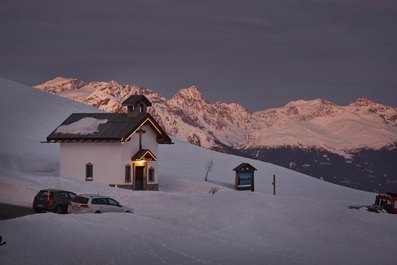 Hotel Interalpen イゾラッチャ エクステリア 写真